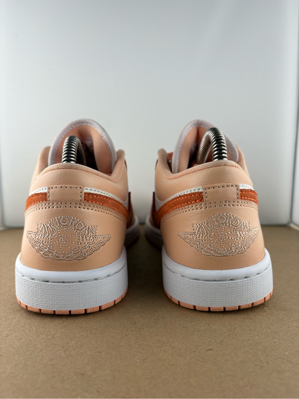 Nike Air Jordan 1 Low Women's 'Sunset Haze' Citrus White DC0774 801 Size 7.5 - Picture 7 of 9
